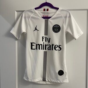Fly Emirates Paris Saint-Germain youth jersey